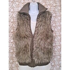 Justice Junior Sz 18 Girls Faux Fur Vest Greenish Brown Full Zip Metallic Thread